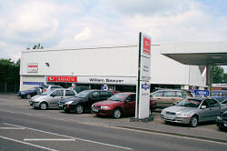 Recladding William Sawyer Daihatsu Garage, Andover
