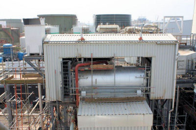 Amec Industrial Division. Milford Energy Ltd, Red Dragon Power Station, Milford Haven, Pembrokeshire, Wales. Boiler House Roof