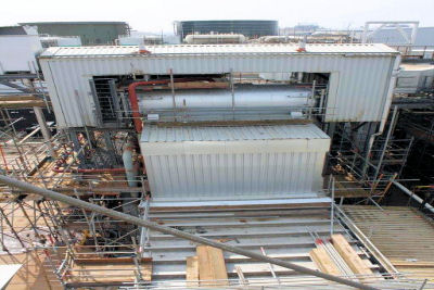 Amec Industrial Division. Milford Energy Ltd, Red Dragon Power Station, Milford Haven, Pembrokeshire, Wales. Boiler House Roof