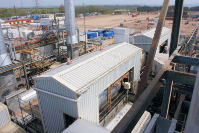 Amec Industrial Division. Milford Energy Ltd, Red Dragon Power Station, Milford Haven, Pembrokeshire, Wales. Boiler House Roof